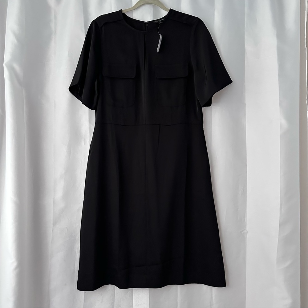 Banana Republic Factory Lined Black Dress with Keyhole Neck Detail
